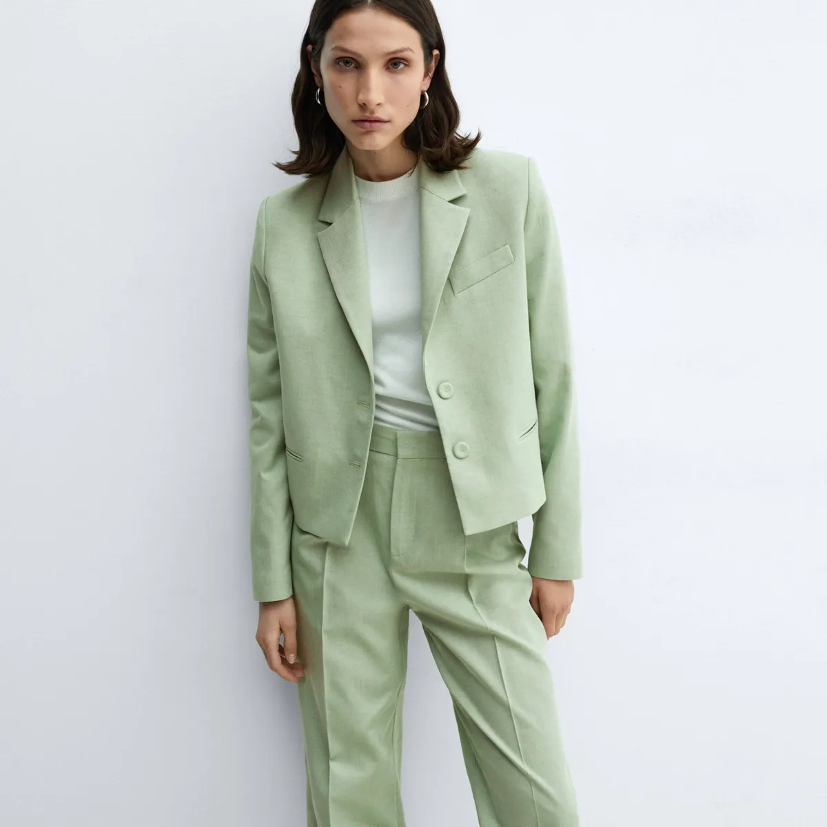 MANGO - Blazer Crop Botones Mujer Mango