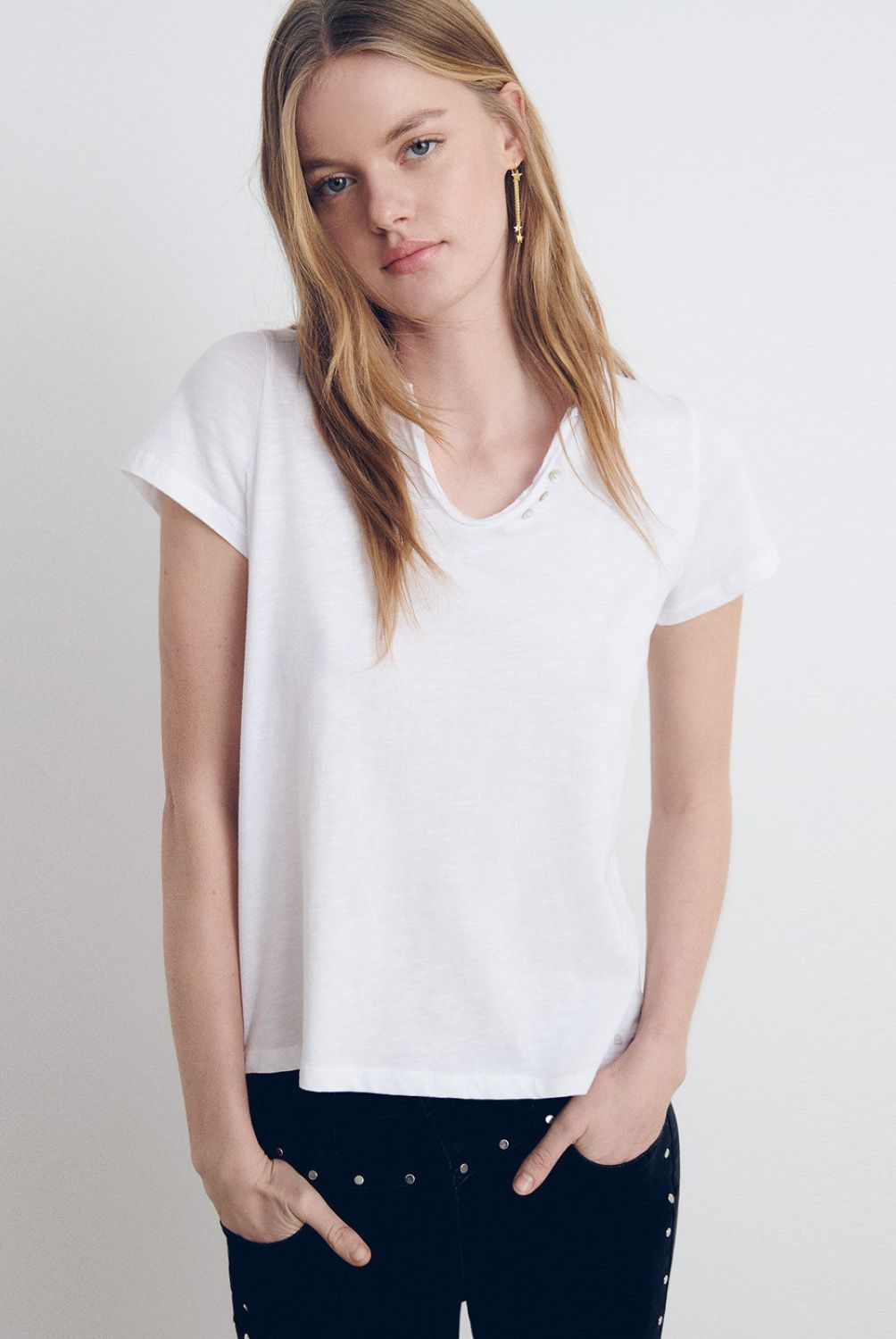 BROWNIE - Polera Cuello Botones Mujer Brownie