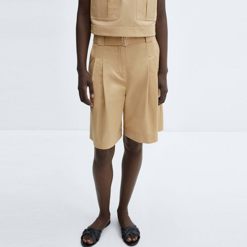 MANGO - Bermudas Pinzas Detalle Mujer Mango