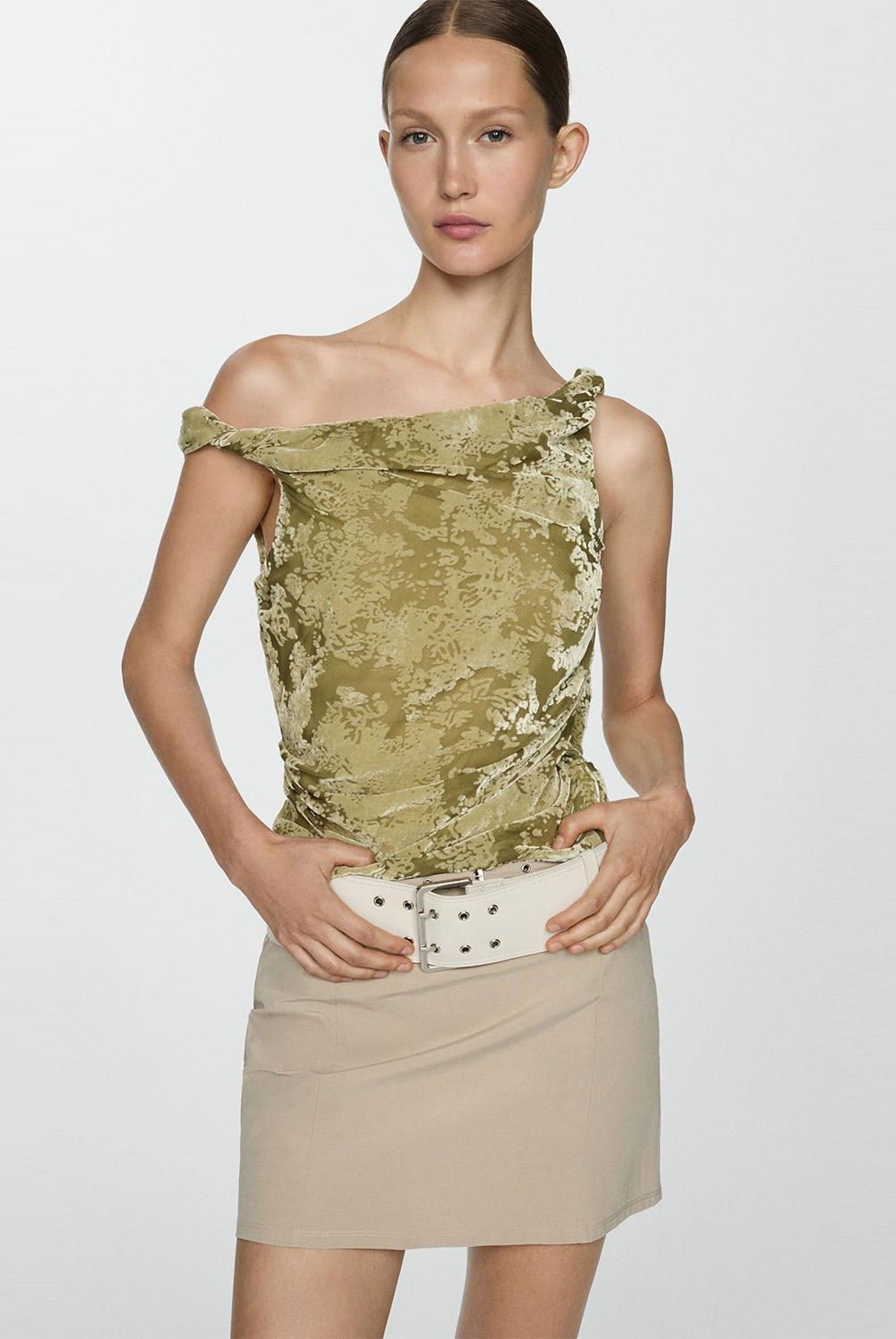 MANGO - Top Drapeado Detalle Terciopelo Mujer Mango