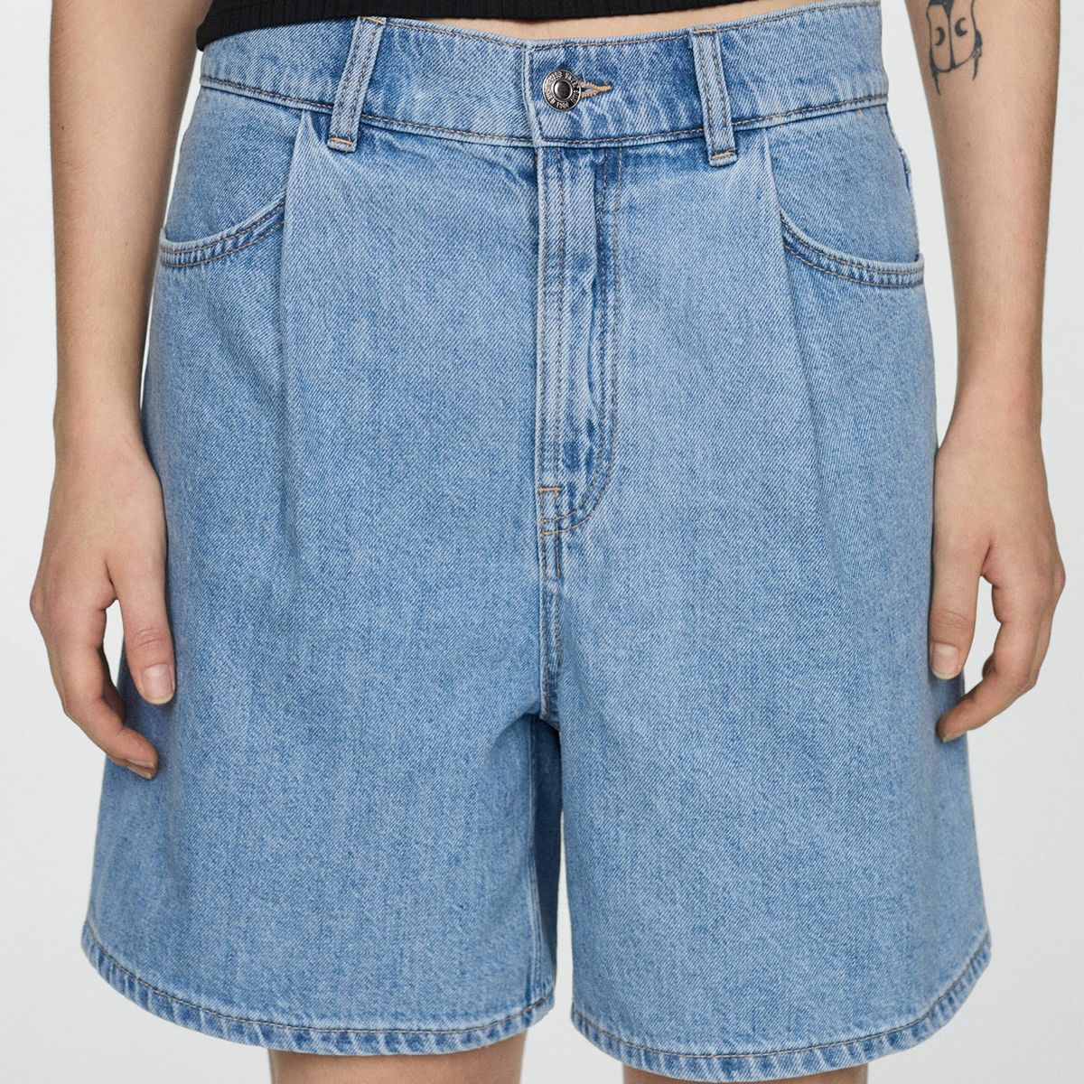 MANGO - Shorts Vaqueros Pinzas Mujer Mango