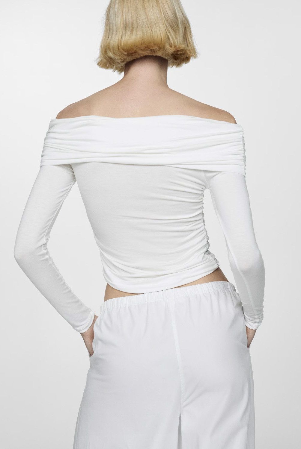MANGO - Polera Hombros Descubiertos Mujer Mango