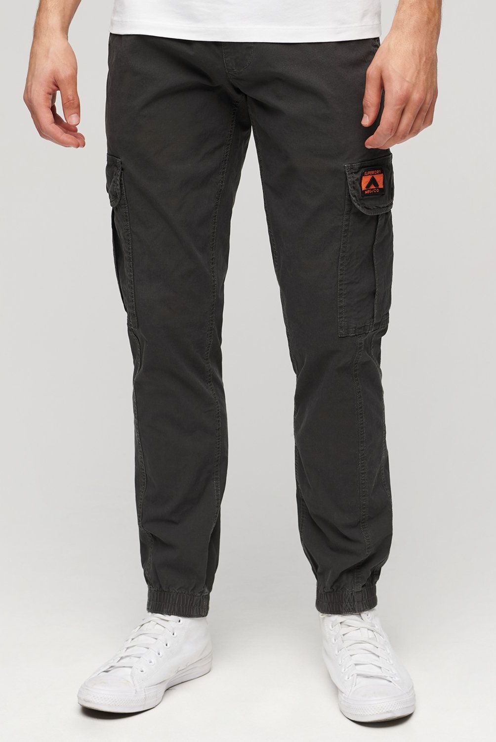 SUPERDRY - Pantalón Hombre Superdry