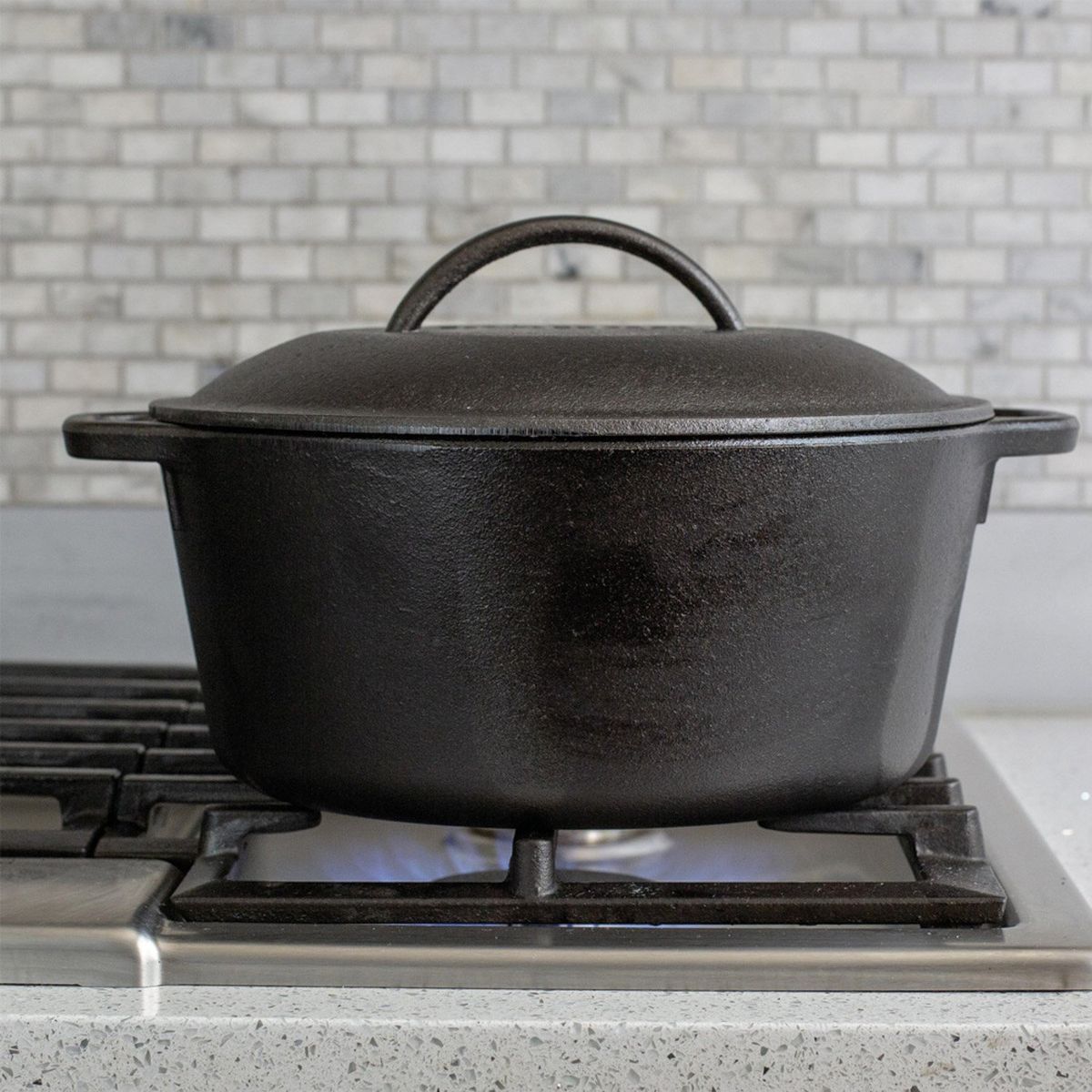 LODGE - Olla Holandesa 4.7 Lt Classic Cast Iron Lodge
