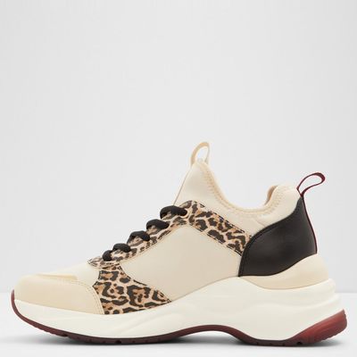 Imagen 2 del producto Kralove Zapatilla Urbana Mujer Café