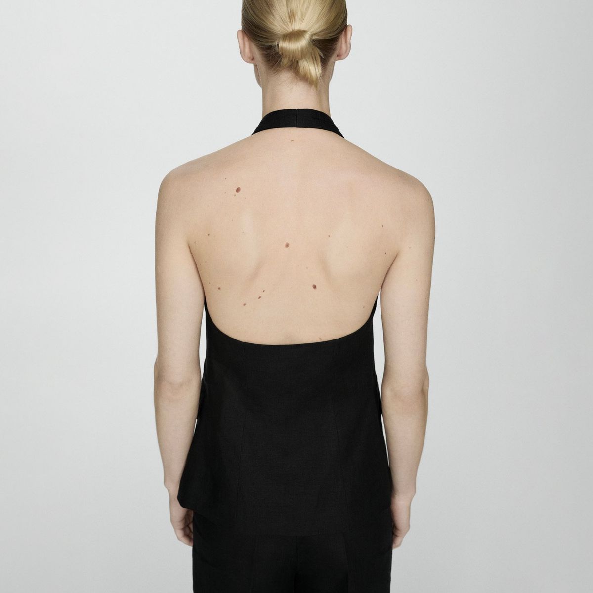 MANGO - Blazer Lino Cuello Halter Mujer Mango