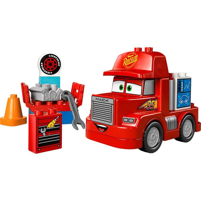 LEGO - Mack en Las Carreras Lego