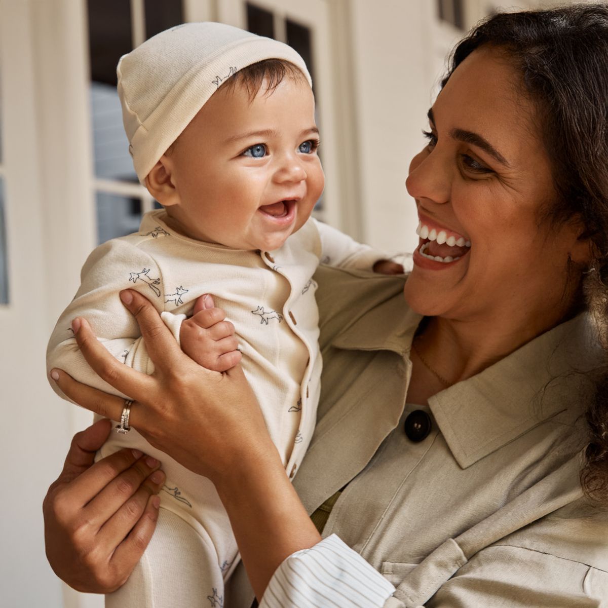 CARTER'S - Conjunto 2 Piezas Enterito y Gorro Bebé Niño Carter's