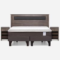Cama Europea New Style 4 P King + Respaldo + 2 Veladores