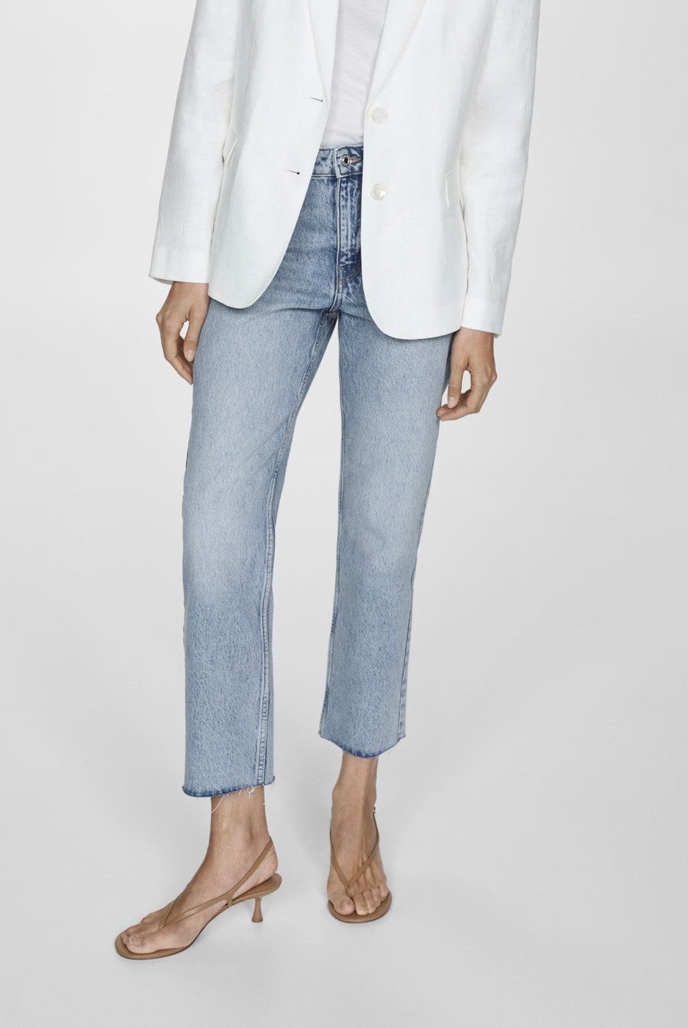 MANGO - Jeans Blanca Tiro Medio Rectos Crop Mujer Mango