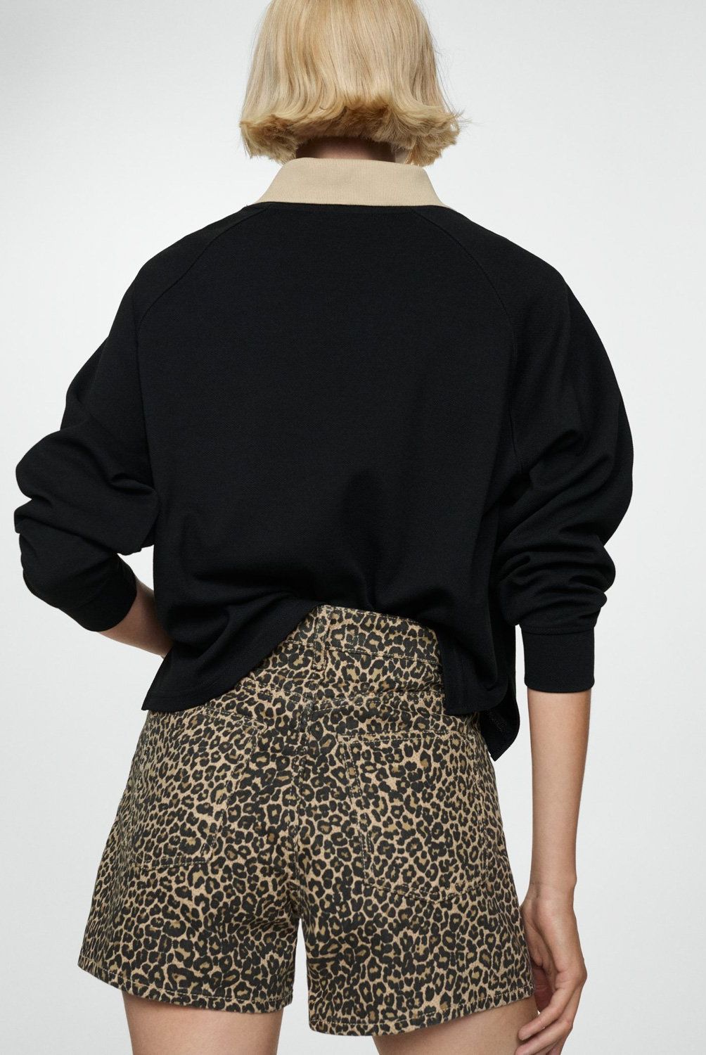 MANGO - Short Rectos Leopardo Mujer Mango