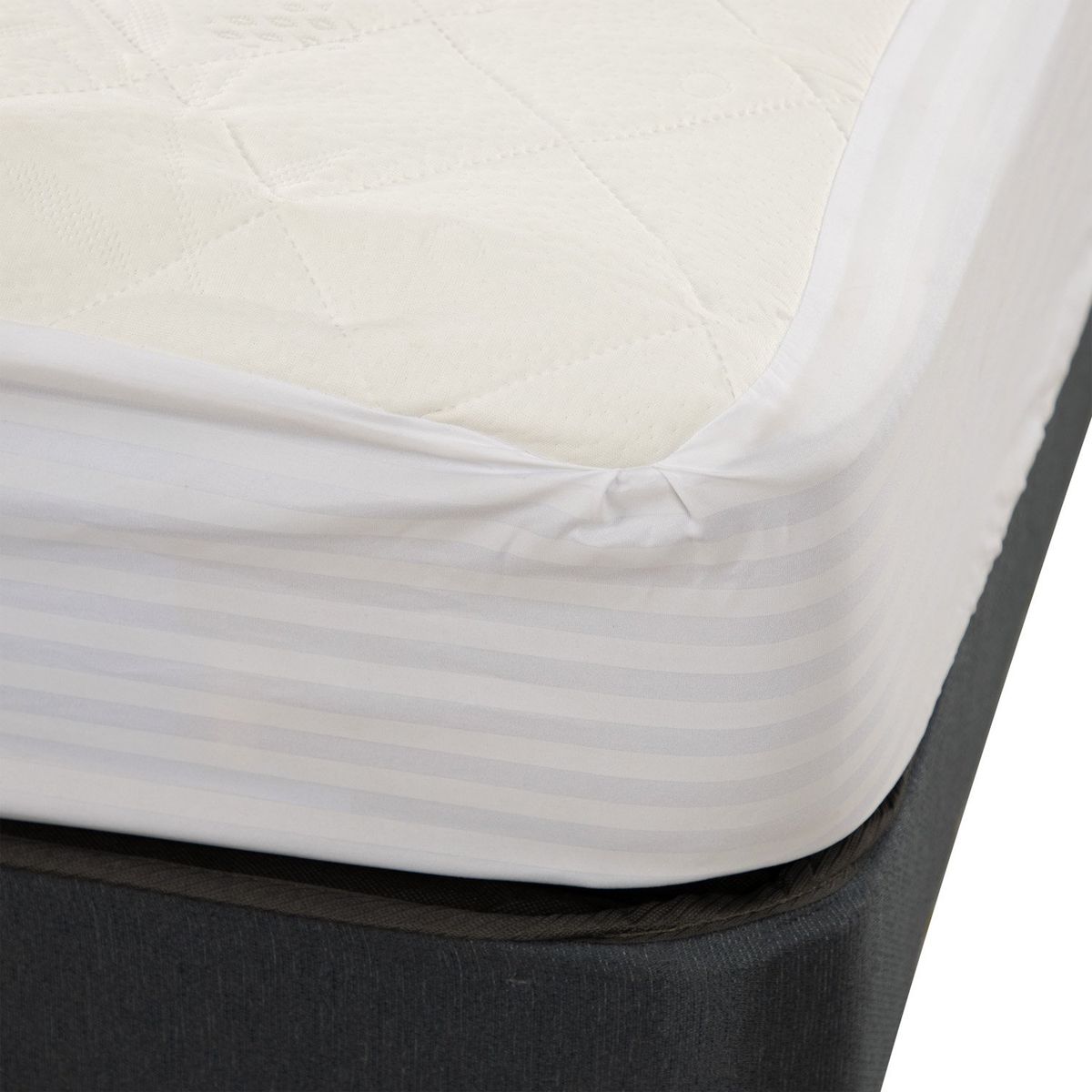 CIC - Cubre Colchón Waterproof Jacqu 2 Plazas Cic