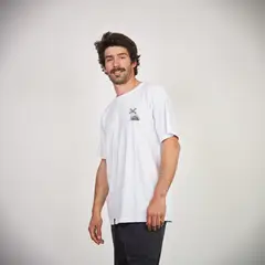 TOKE - Polera Hombre Manga Corta Algodón Reciclado
