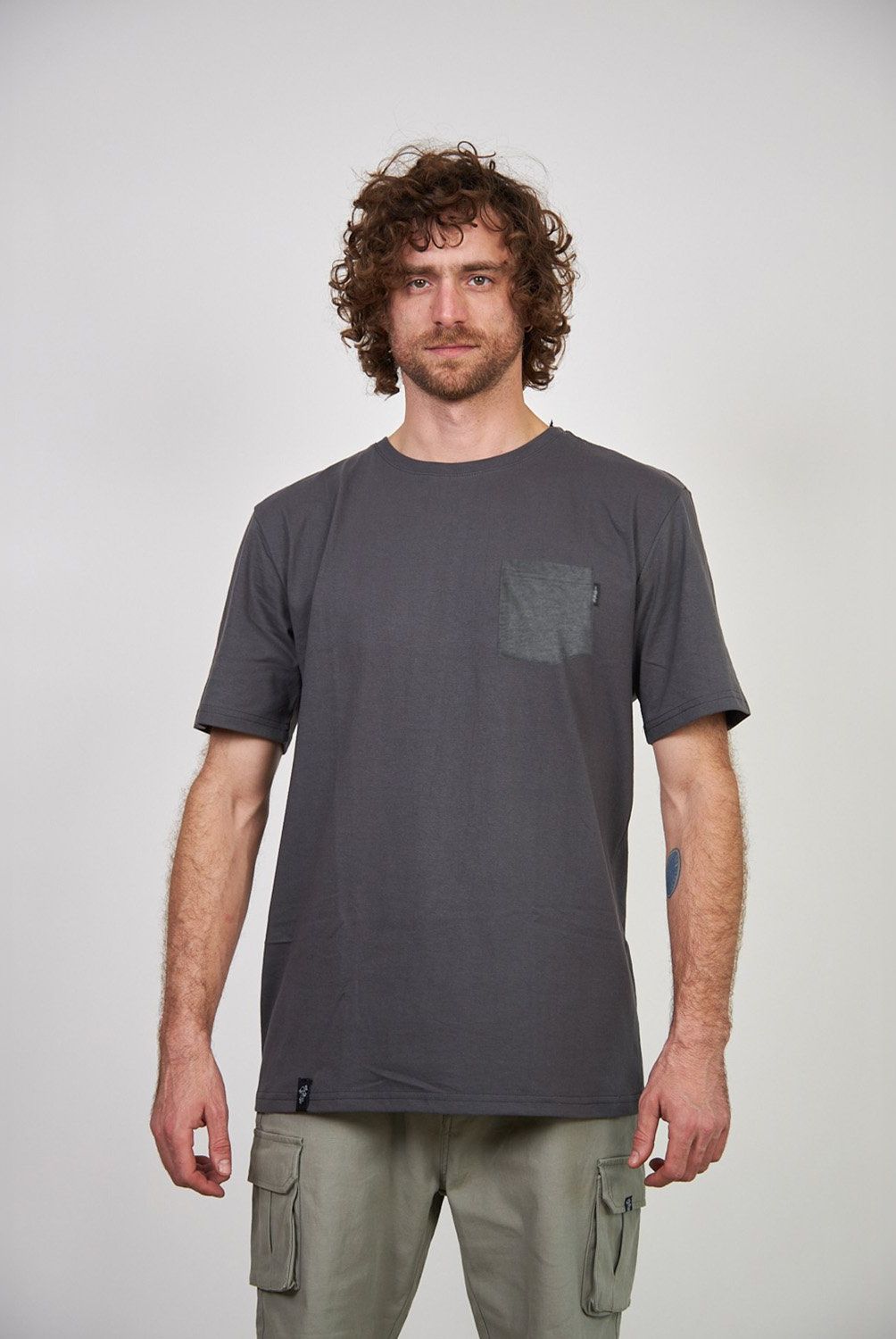 TOKE - Polera Hombre Manga Corta Algodón Reciclado Toke