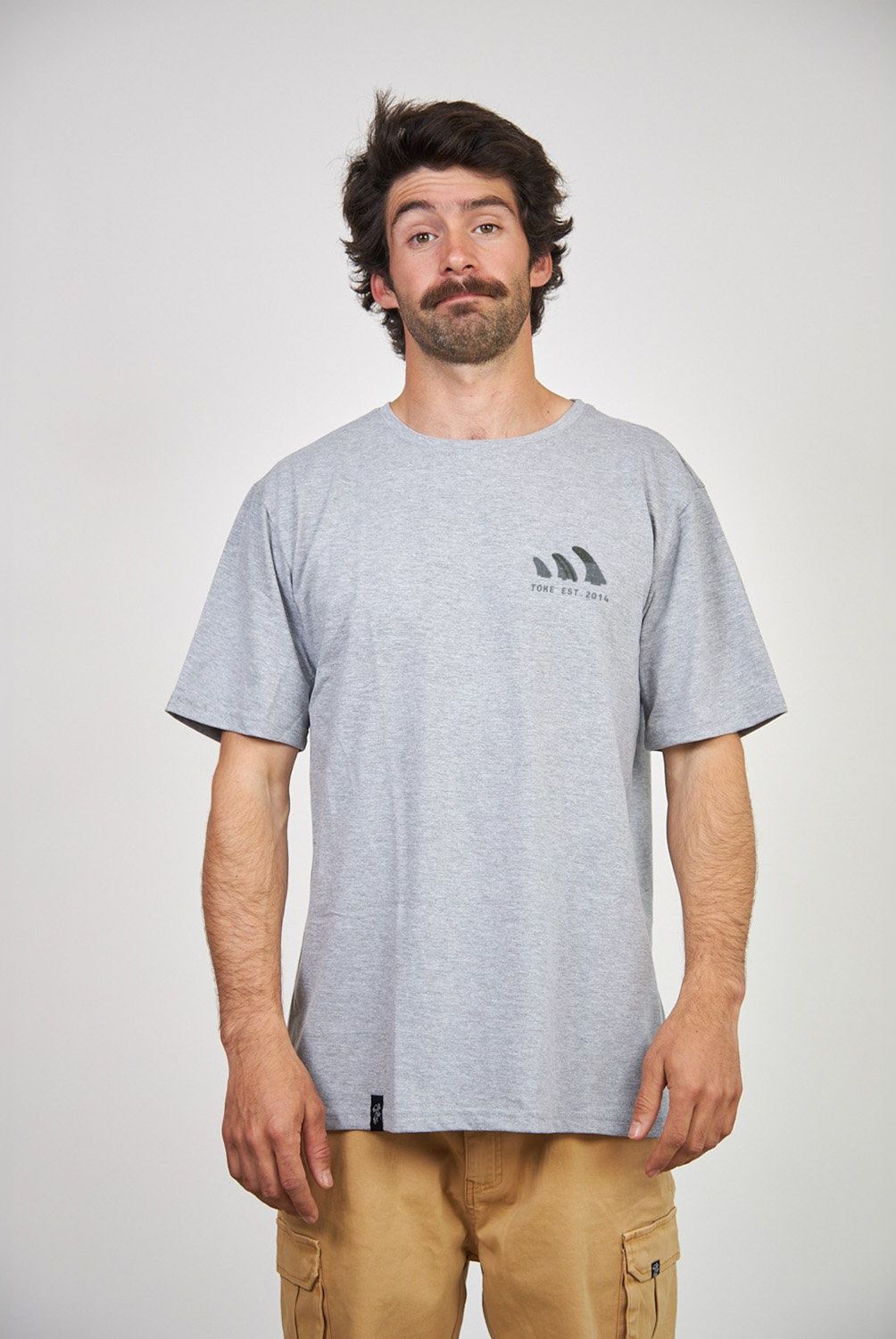 TOKE - Polera Hombre Manga Corta Algodón Reciclado Toke