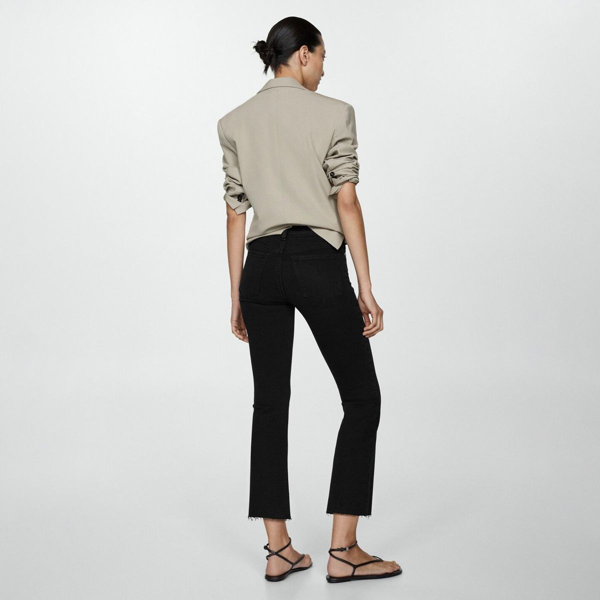 MANGO - Jeans Flare Tiro Alto Mujer Mango