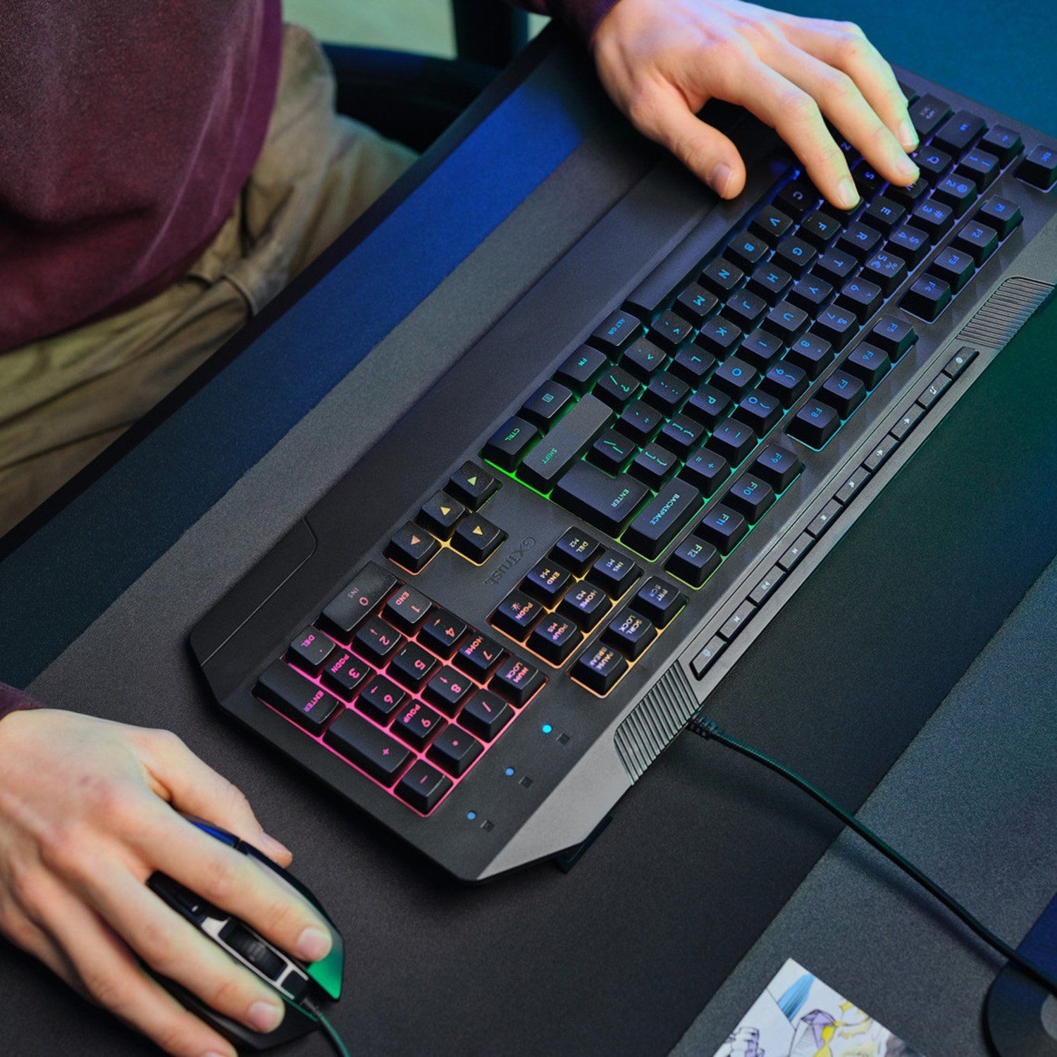 TRUST Teclado Gamer Evocx GXT 836 RGB Tamaño Completo y Teclas