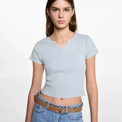 MANGO TEEN - Polera Cuello Pico Mujer