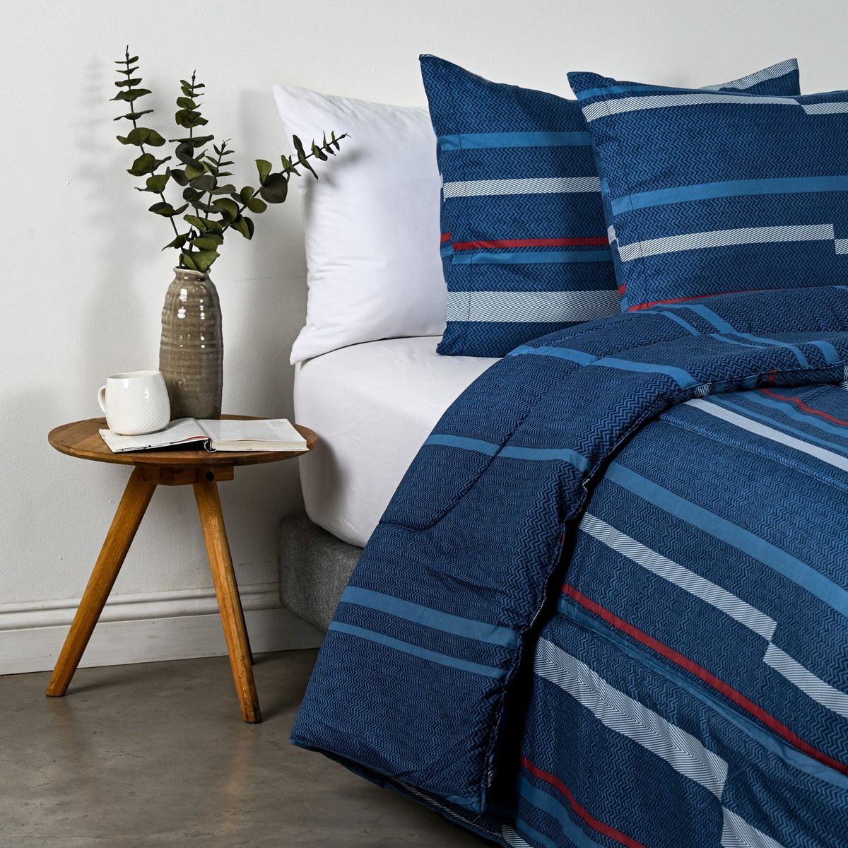 AMERICAN FAMILY - Plumón Marine Estampado American Family