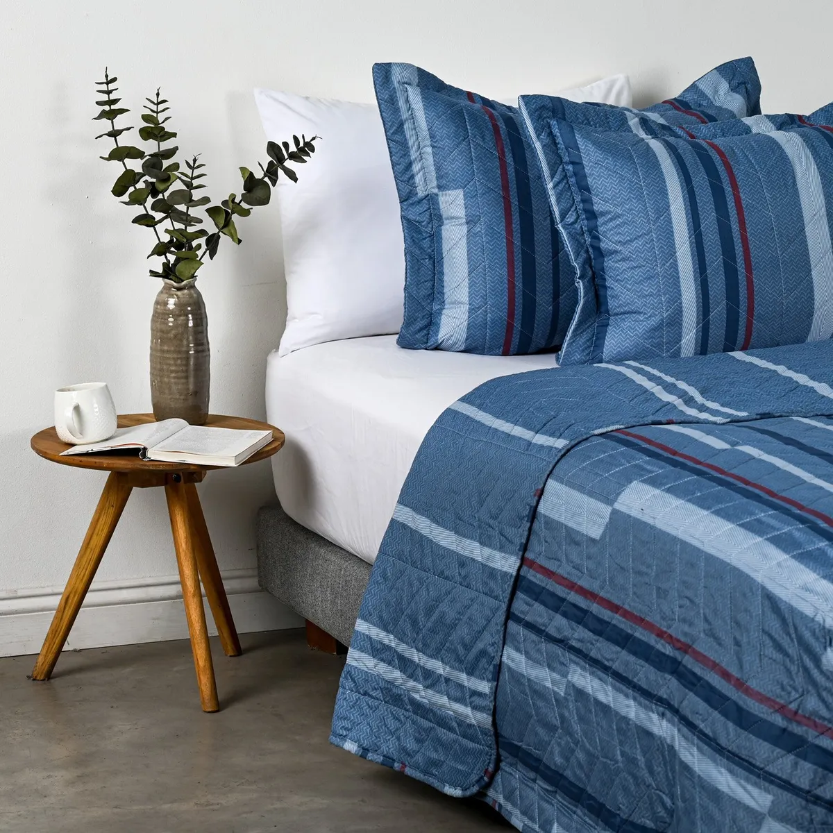 AMERICAN FAMILY - Quilt Marine Estampado American Family