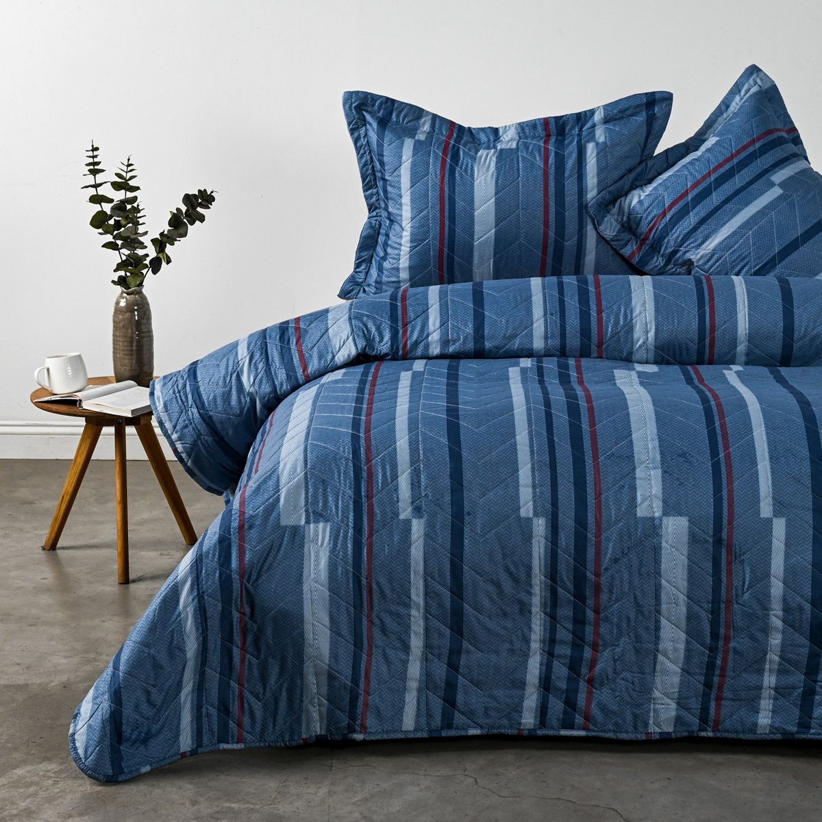 AMERICAN FAMILY - Quilt Marine Estampado American Family