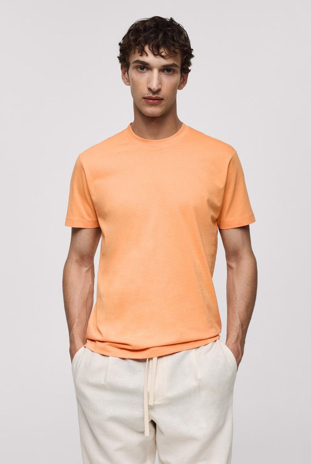 MANGO MAN - Polera Básica Algodón Stretch Hombre Mango Man