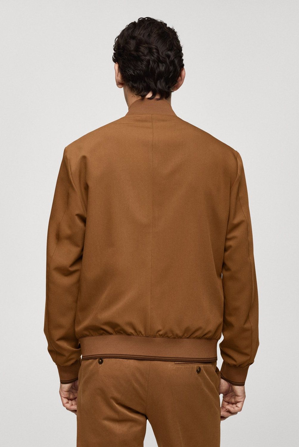MANGO MAN - Chaqueta Bomber Tejido Strech Hombre Mango Man