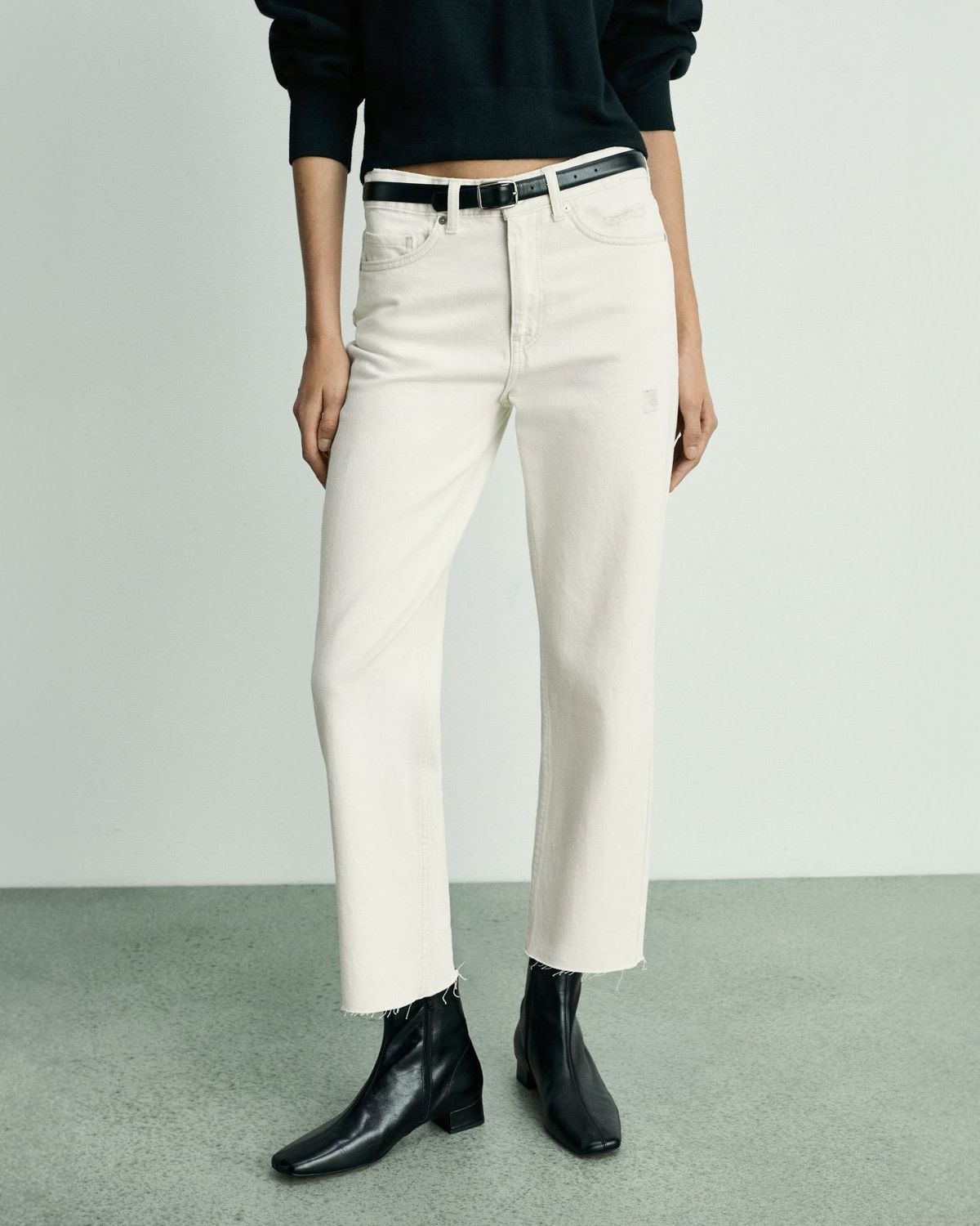 MANGO Jeans Blanca Tiro Medio Rectos Crop Mujer Mango