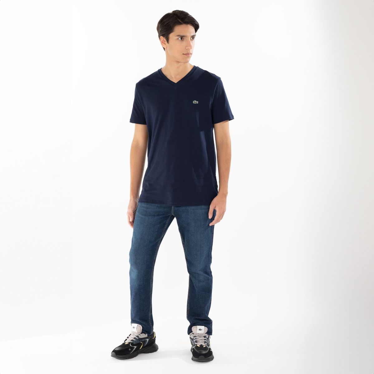 LACOSTE - Polera Manga Corta Cuello V Hombre Lacoste