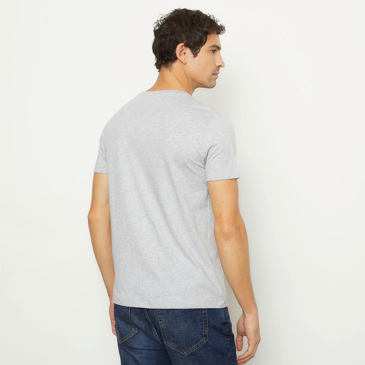 LACOSTE - Polera Manga Corta Cuello V Hombre Lacoste