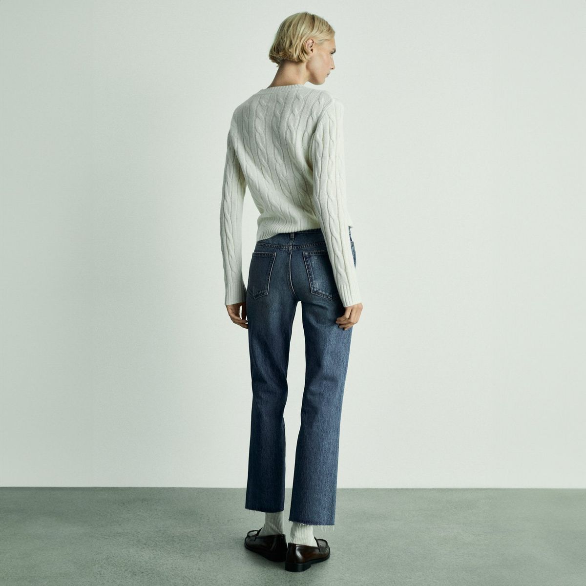 MANGO - Jeans Straight Tiro Medio Mujer Mango