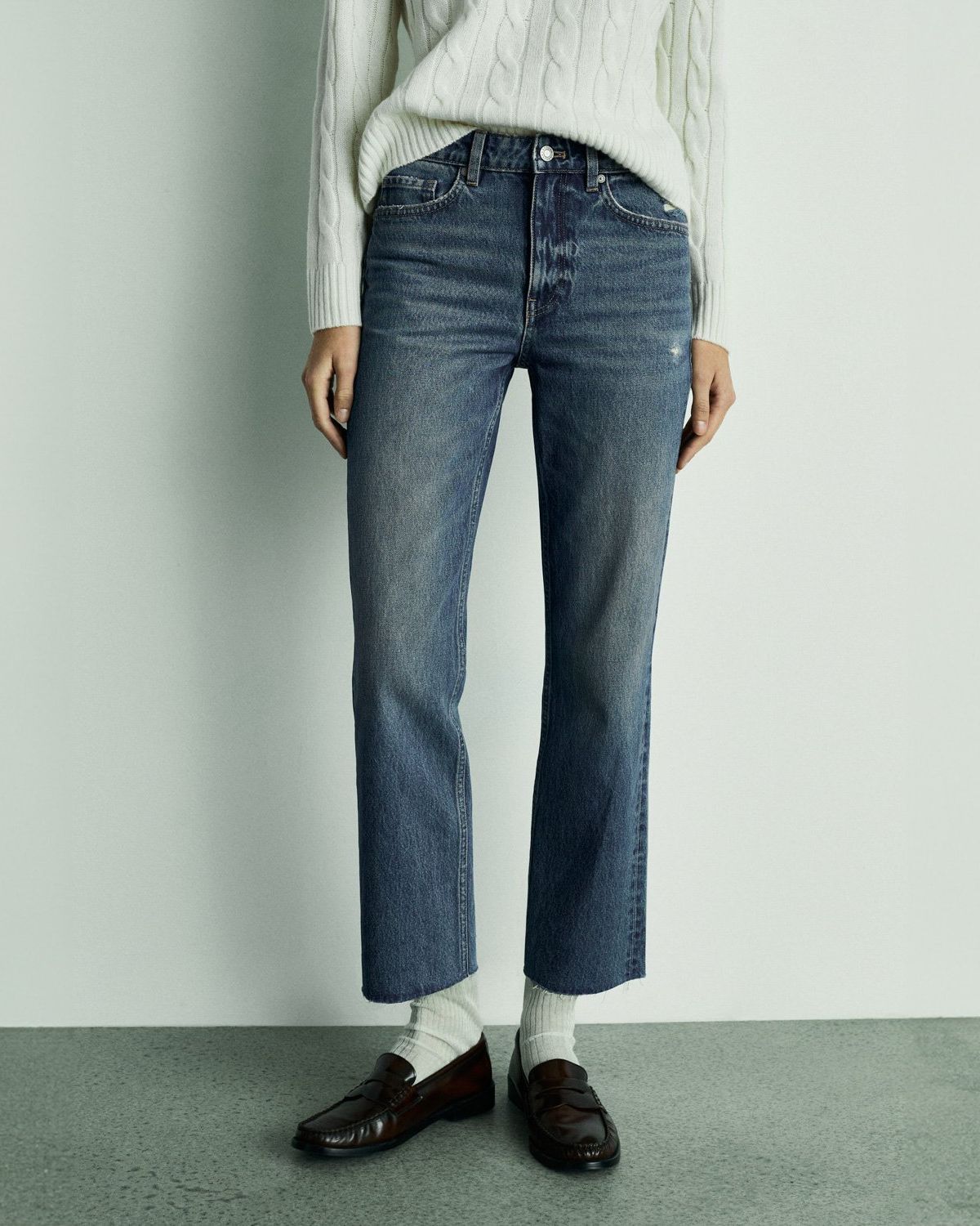 MANGO Jeans Blanca Tiro Medio Rectos Crop Mujer Mango