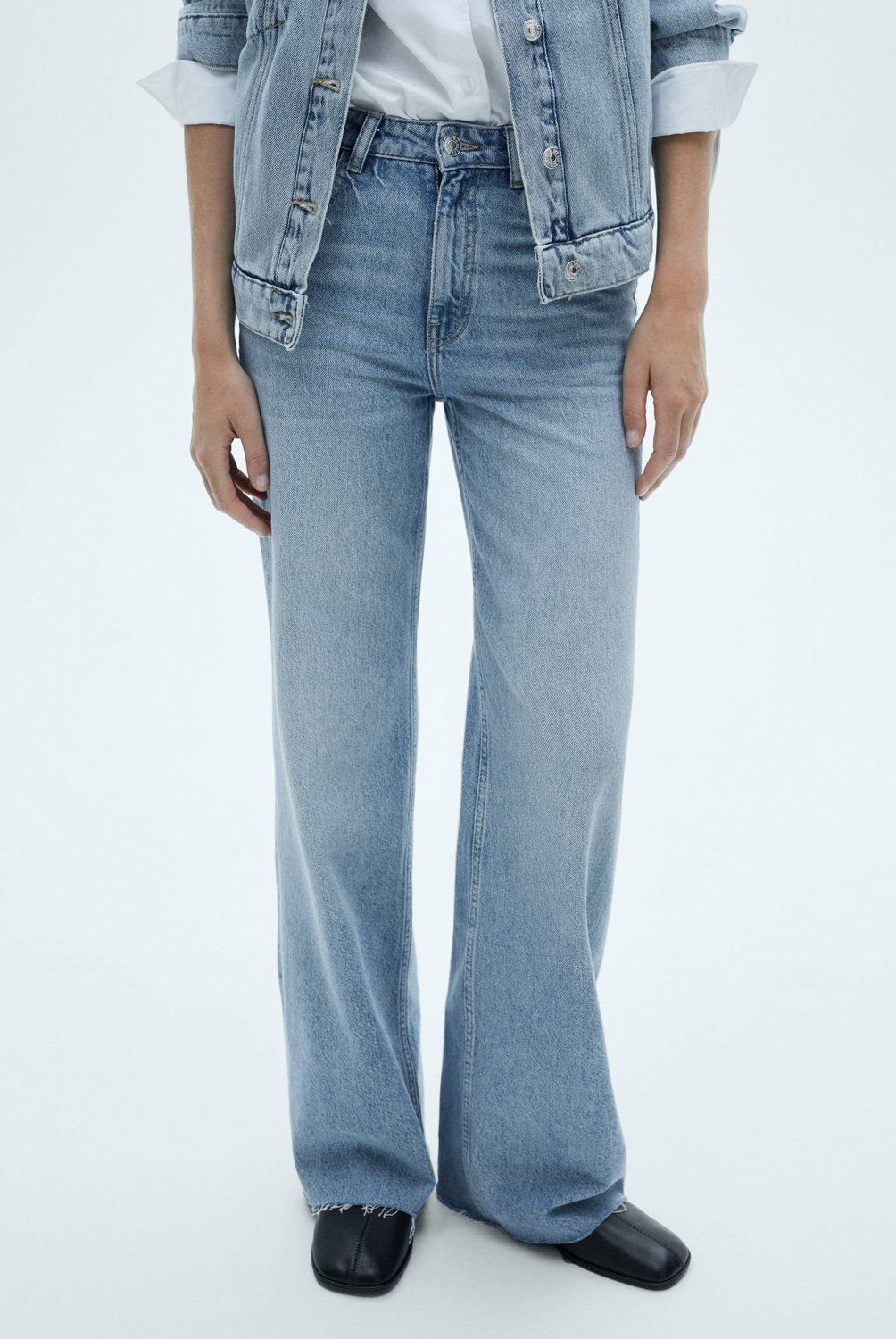 MANGO - Jeans Danila Tiro Alto Wideleg Mujer Mango