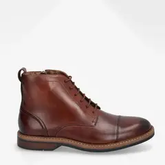 CLARKS - Bota Hombre Cuero Beige