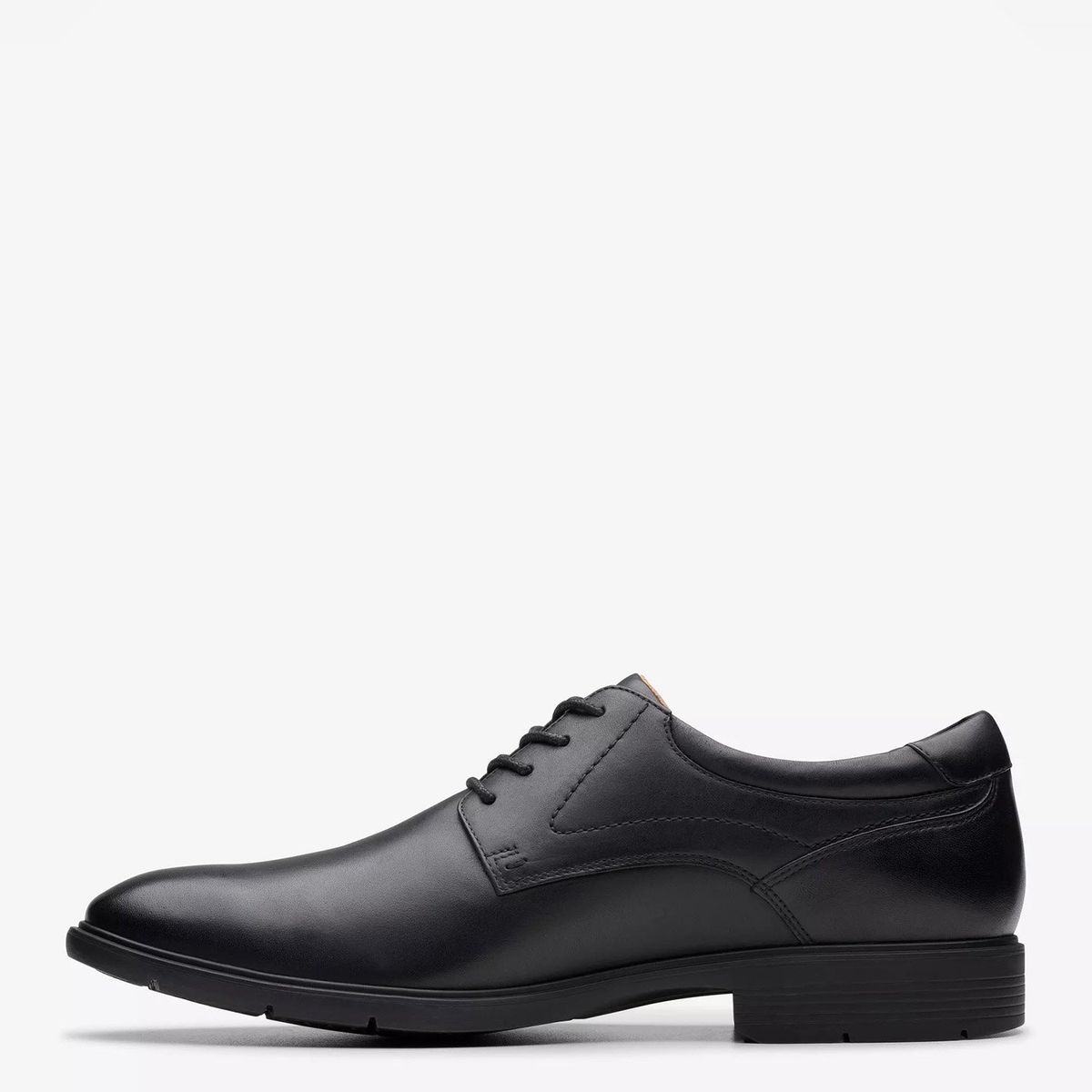 CLARKS - Zapato Formal Hombre Cuero Negro Clarks