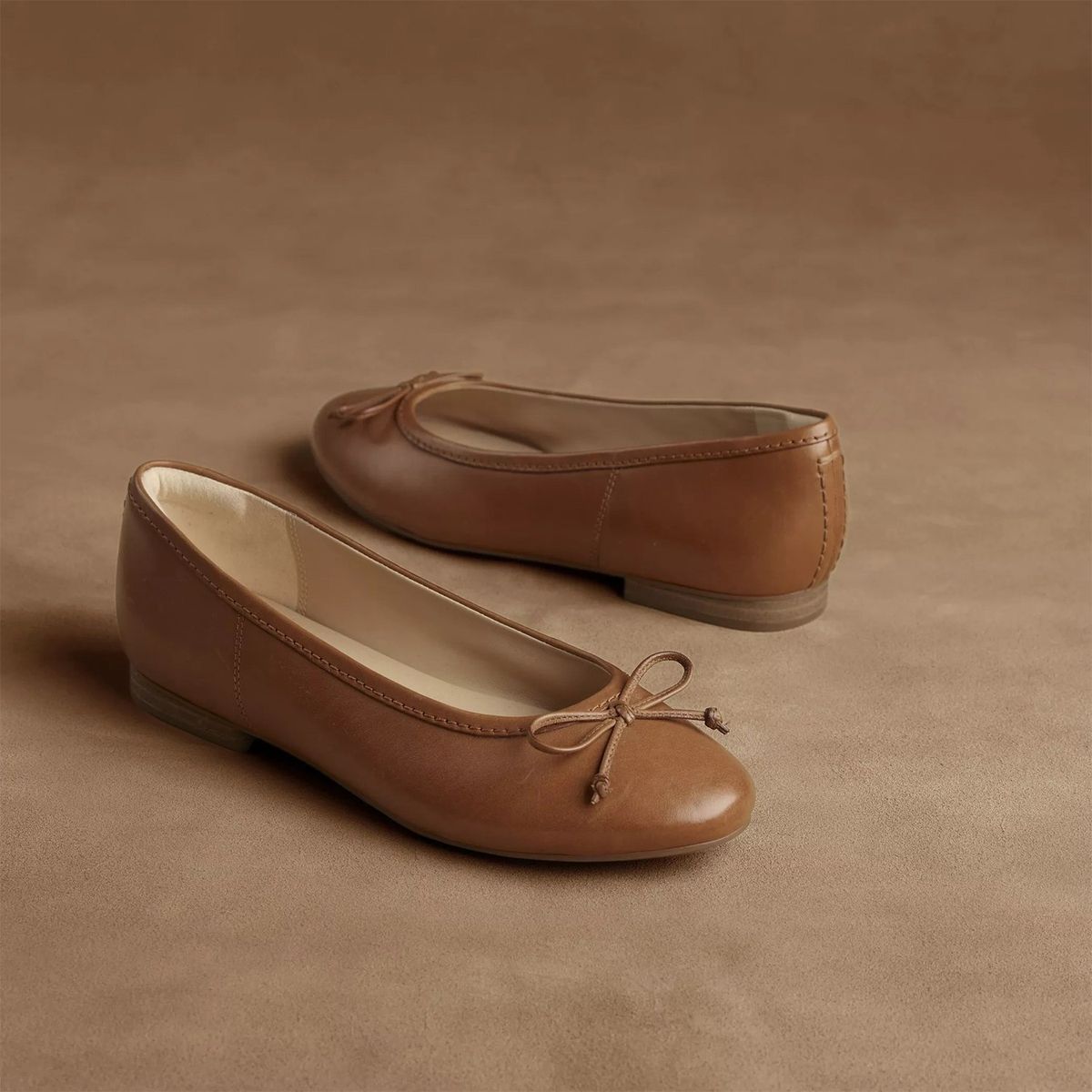 CLARKS - Zapato Casual Mujer Cuero Beige Clarks