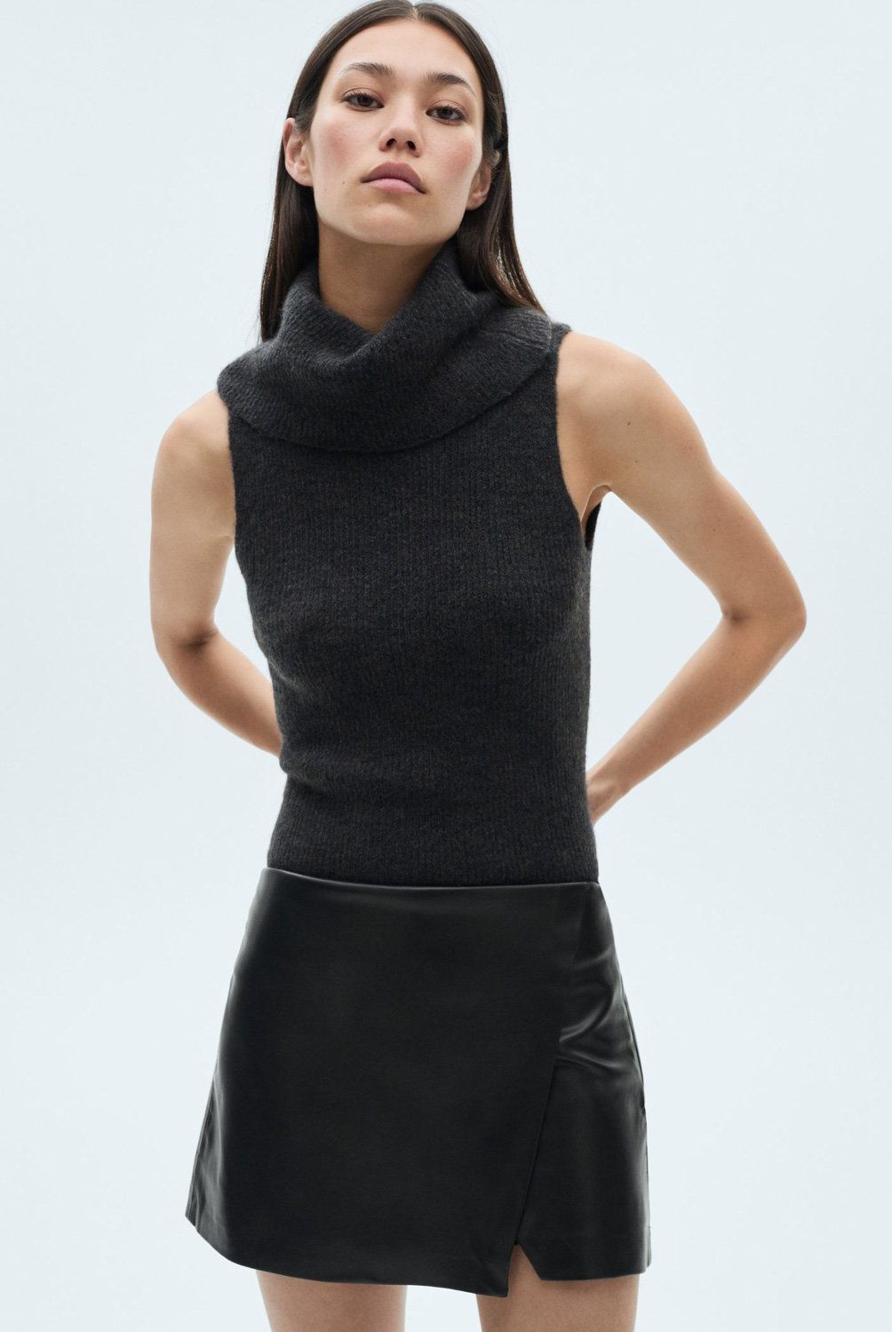MANGO - Falda Pantalón Efecto Piel Mujer  Mango