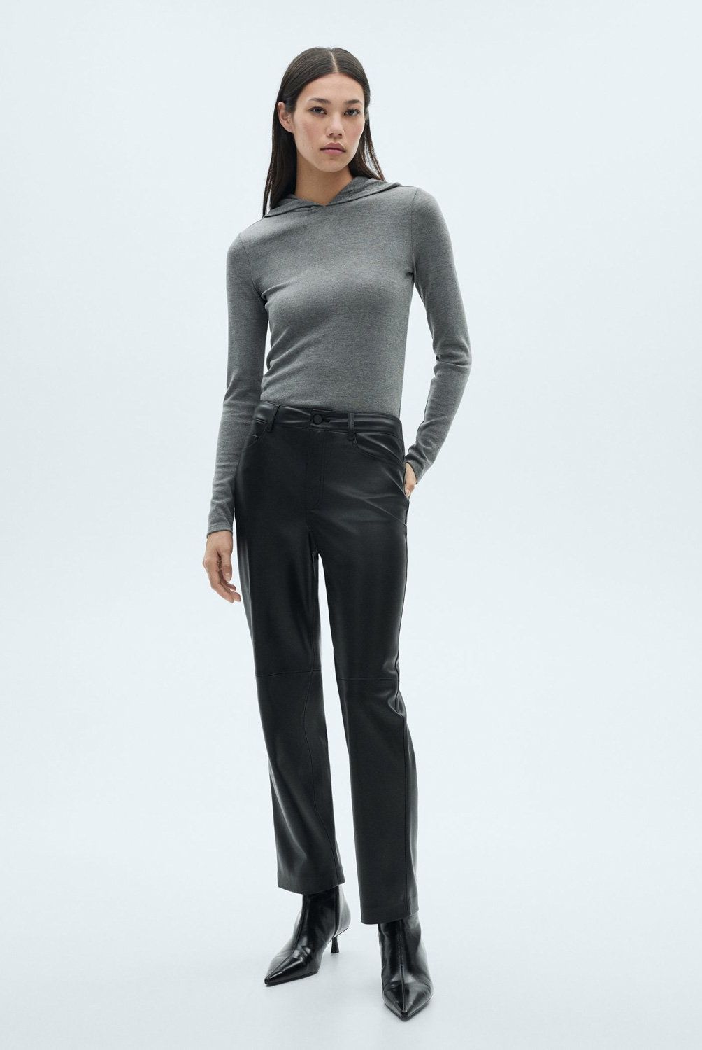 MANGO - Pantalón Recto Efecto Piel Mujer Mango