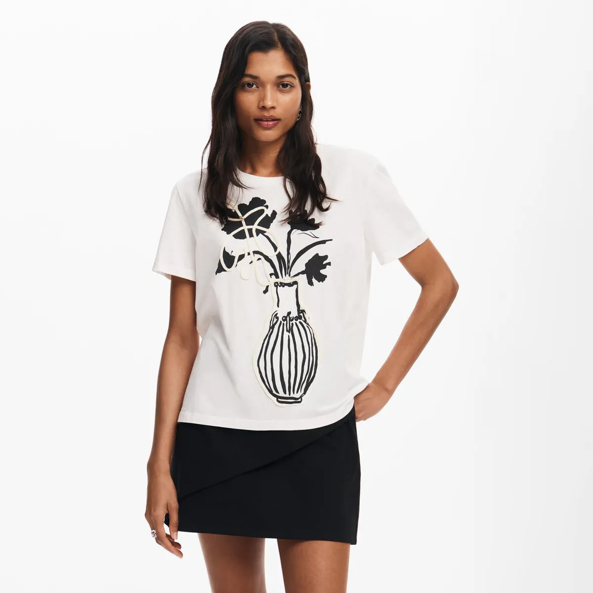 DESIGUAL - Polera Lisa Jarrón Mujer Desigual