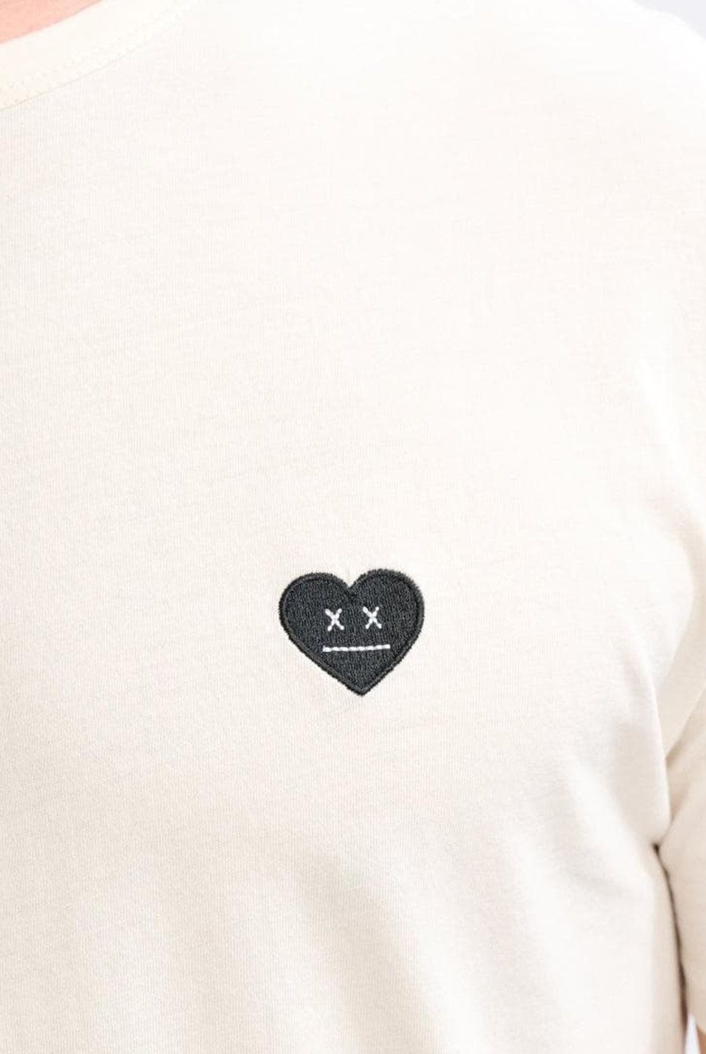 ACAPELLA - Polera Manga Corta Heart Face Tee Hombre Acapella