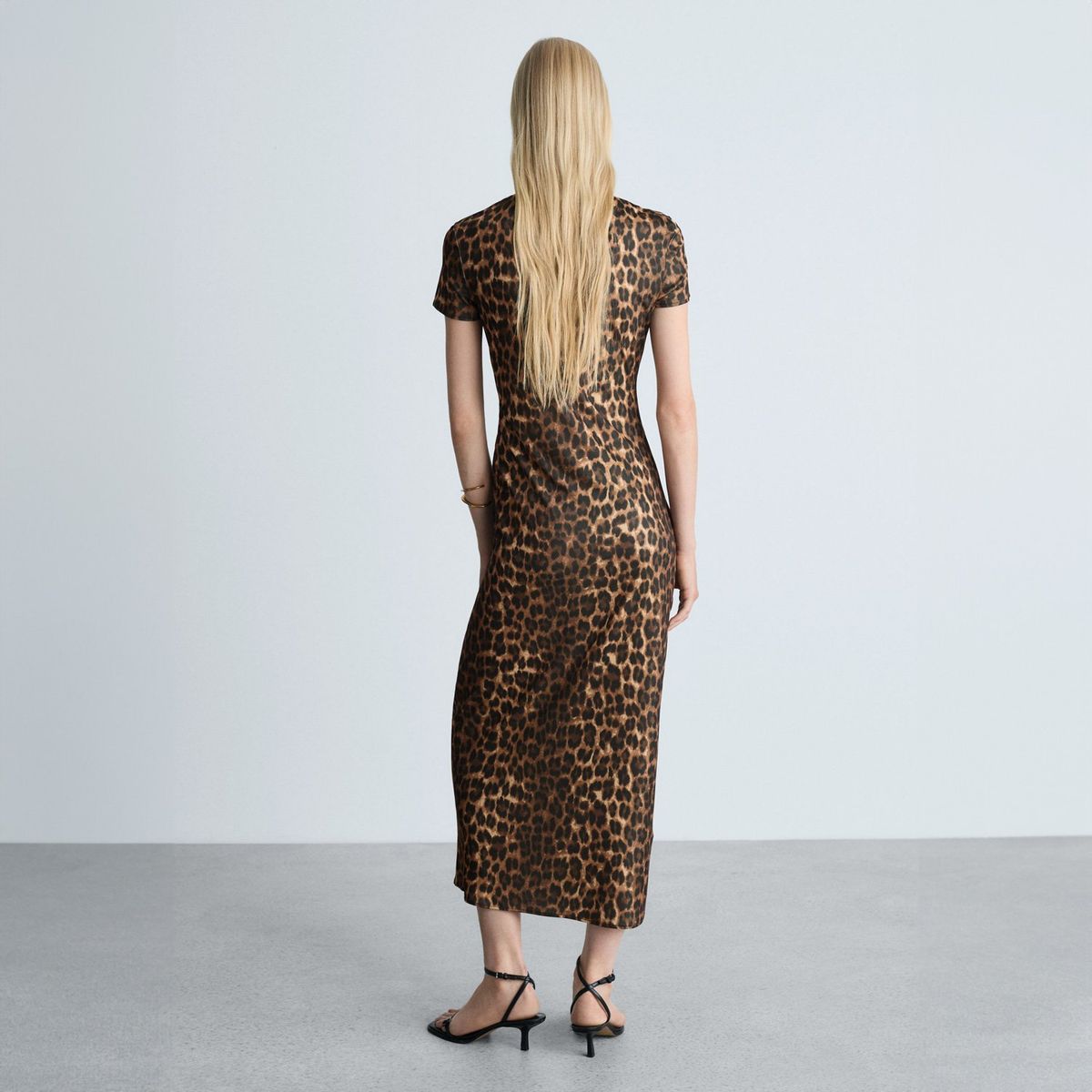 MANGO - Vestido Leopardo Detalles Fruncidos Mujer  Mango