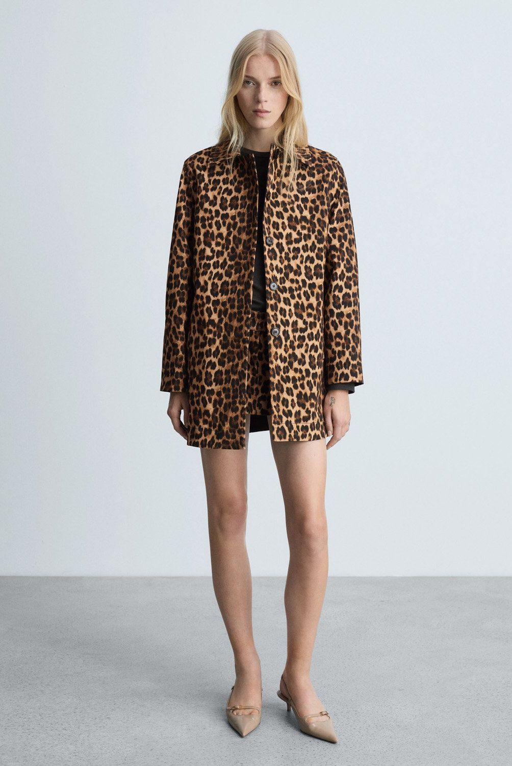 MANGO - Abrigo Recto Leopardo Mujer Mango