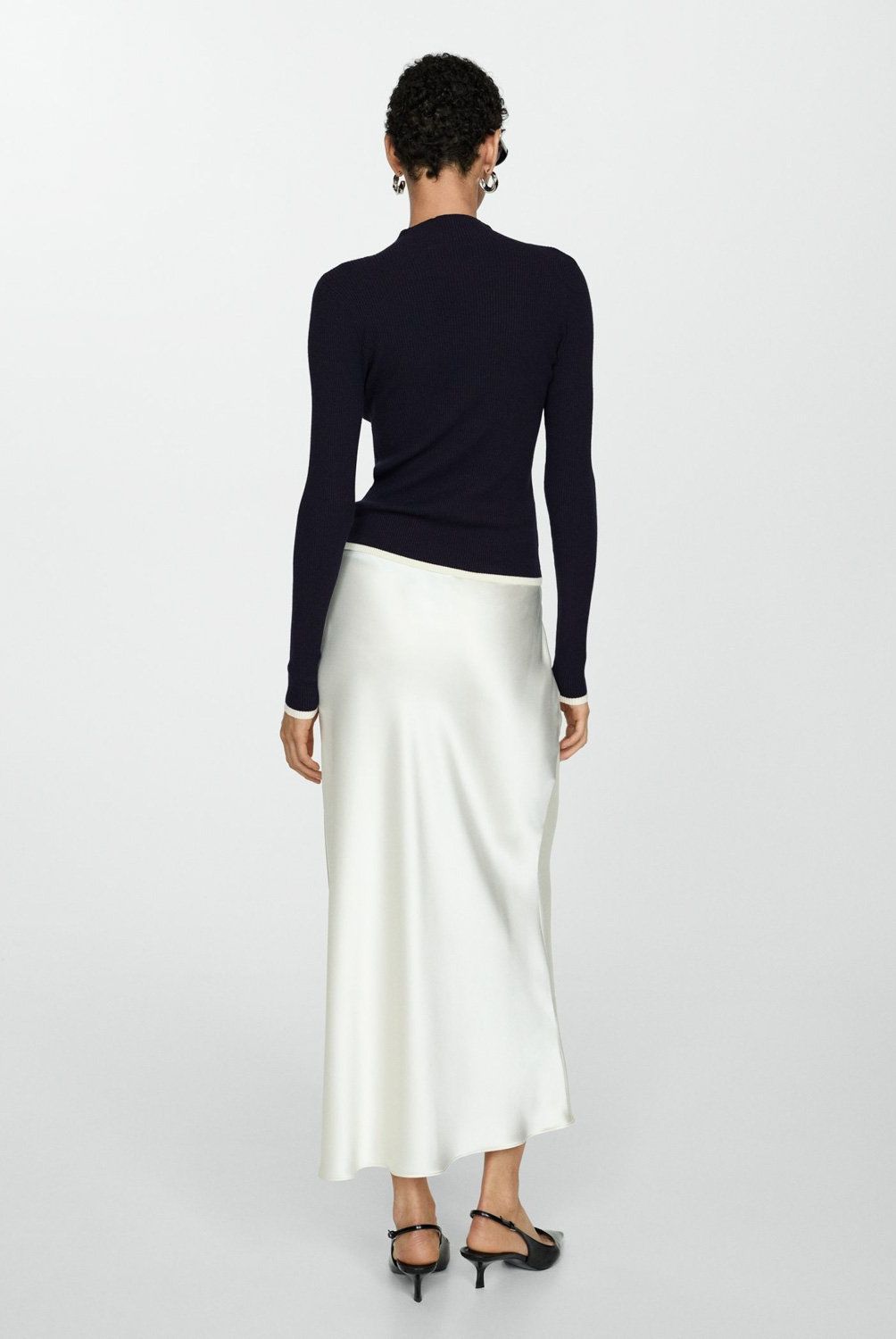 MANGO - Sweater Canalé Cuello Perkins Mujer Mango