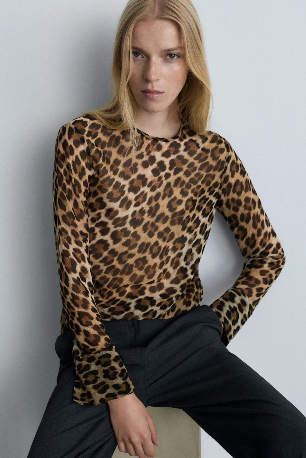 MANGO - Blusa Estampado Leopardo Mujer Mango