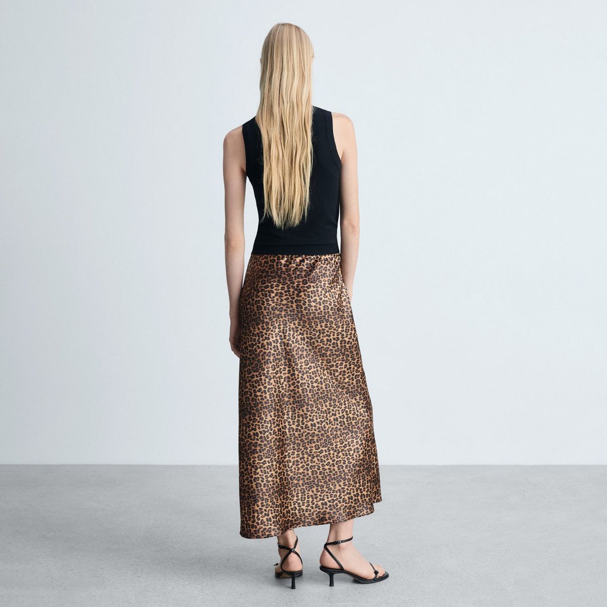 MANGO - Falda Satinada Leopardo Mujer Mango