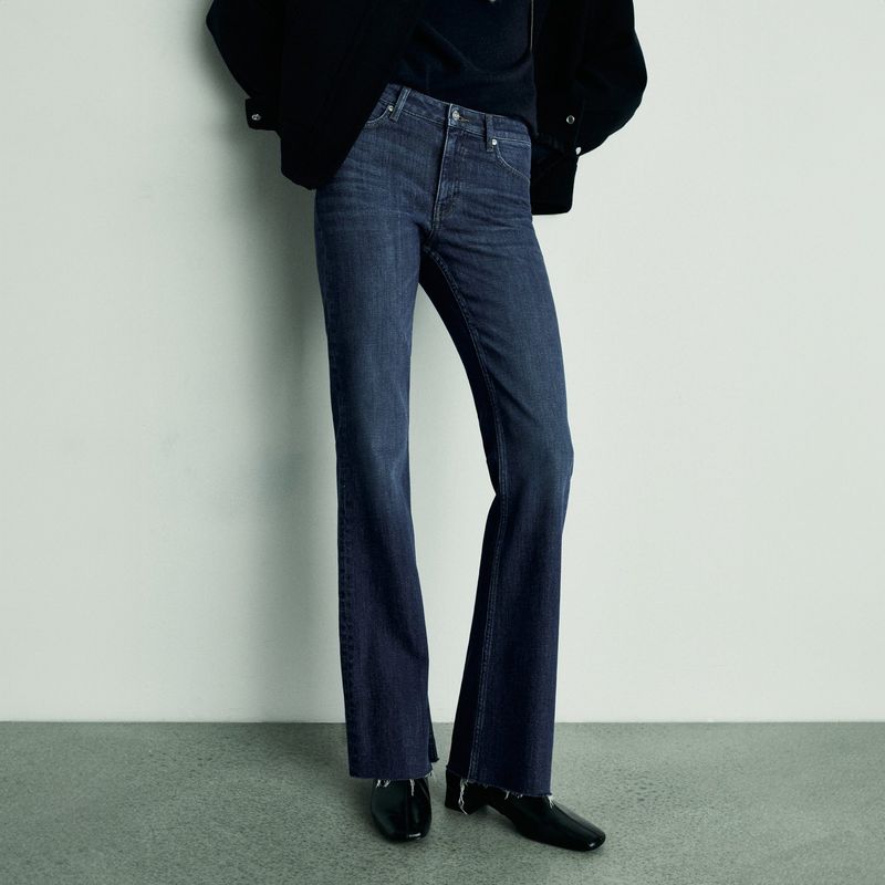 MANGO - Jeans Fiona Tiro Medio Flare Mujer Mango