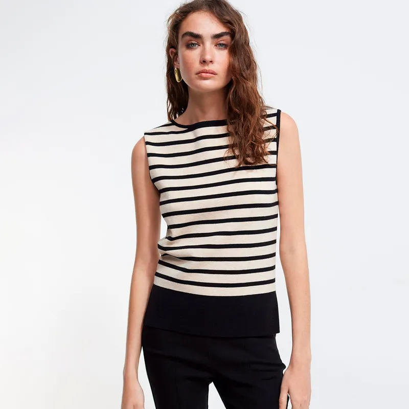 LOLA CASADEMUNT - Top Mujer Lola Casademunt
