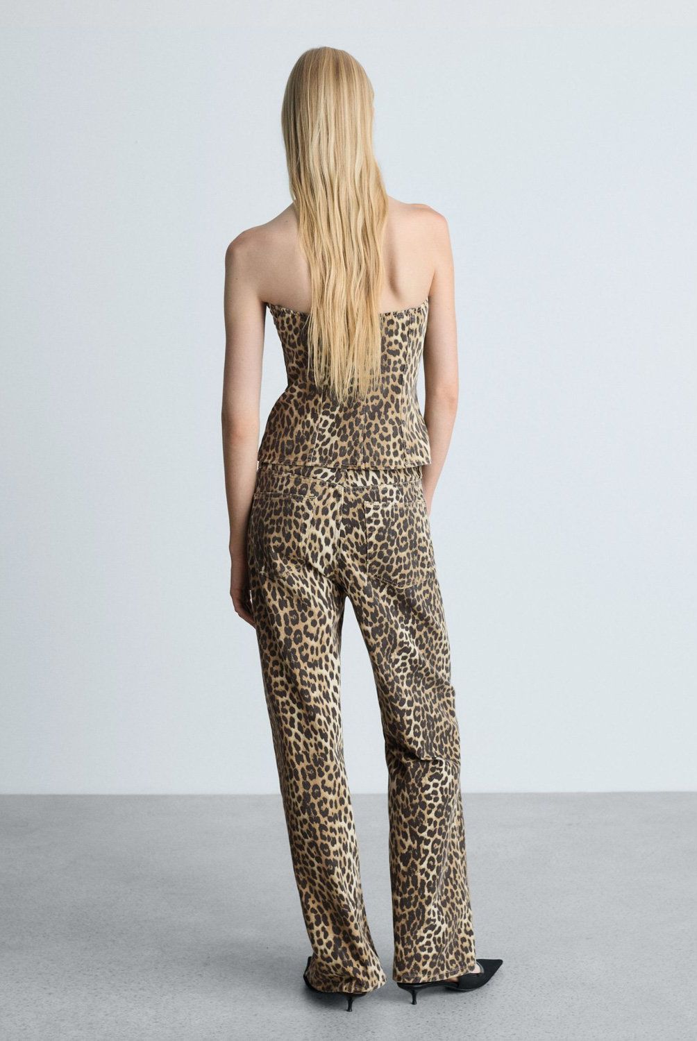 MANGO - Jeans Rectos Tiro Alto Leopardo Mujer Mango