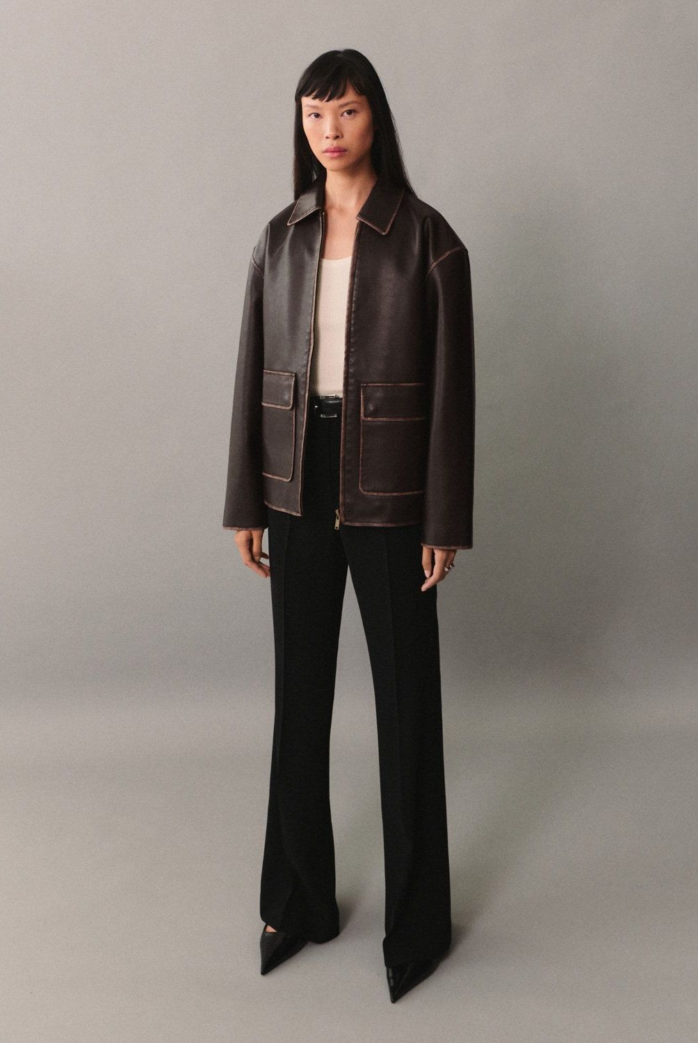 MANGO - Chaqueta Efecto Piel Costuras Contraste Mujer Mango
