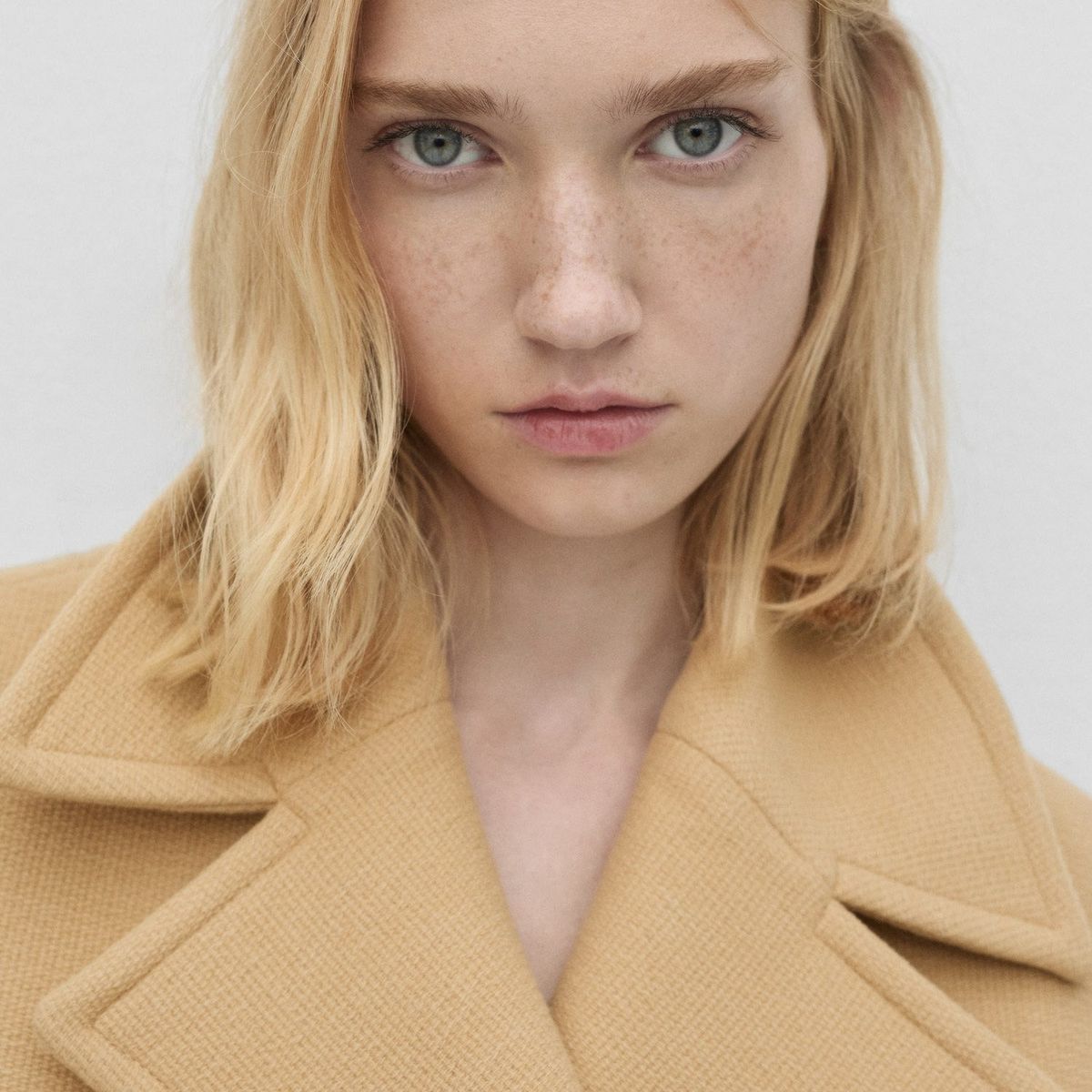 MANGO - Abrigo Lana Virgen Doble Botonadura Mujer Mango